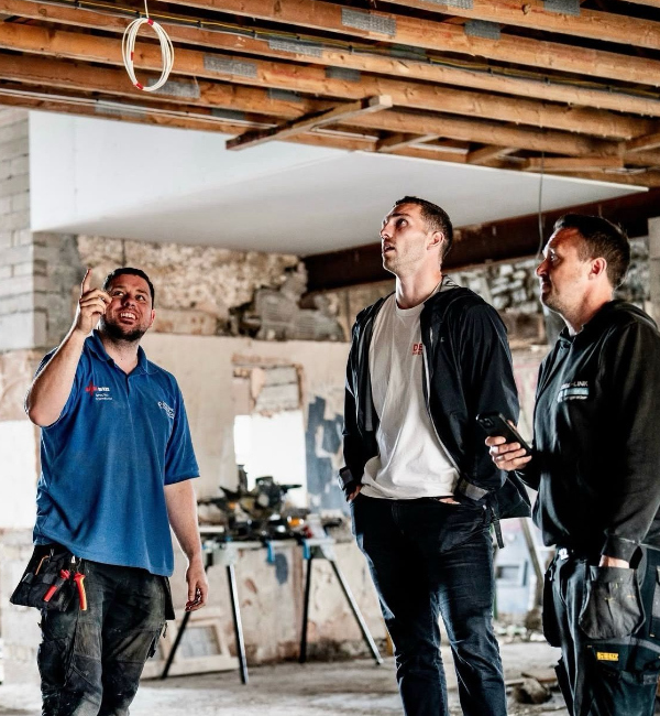 Commercial Electricians South Wales Commercial Electricians South Wales